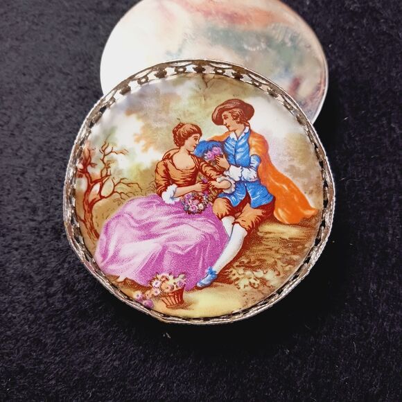 Vintage Limoges Hand Painted Porcelain Made In France Rococo Style - Picture 3 of 4